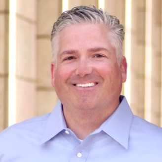 Todd Huettner headshot